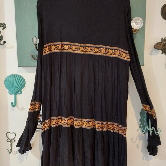 Urban Outfitters Peasant Top - Picture 3 of 3